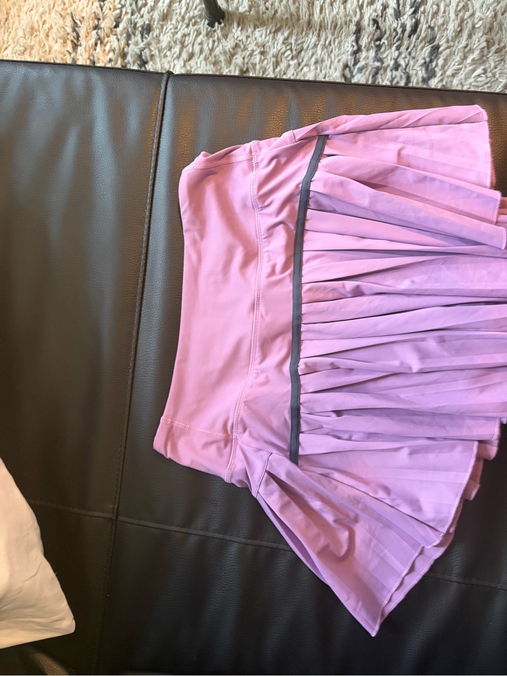 Pleated Pink Athletic Skort with Contrast Trim